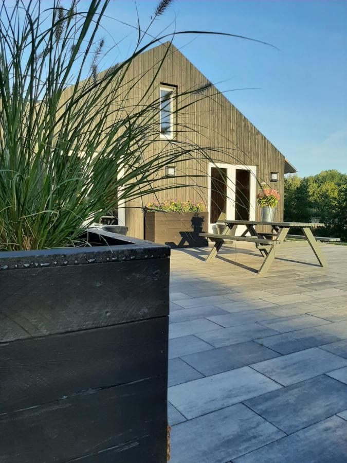 Grutsk Op 12 Bed & Breakfast Drachten Exterior photo